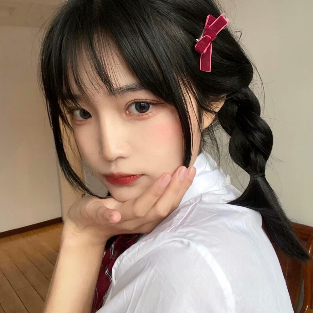 [女生头像]-一壶一盏一朦胧,一颦一笑一梦中