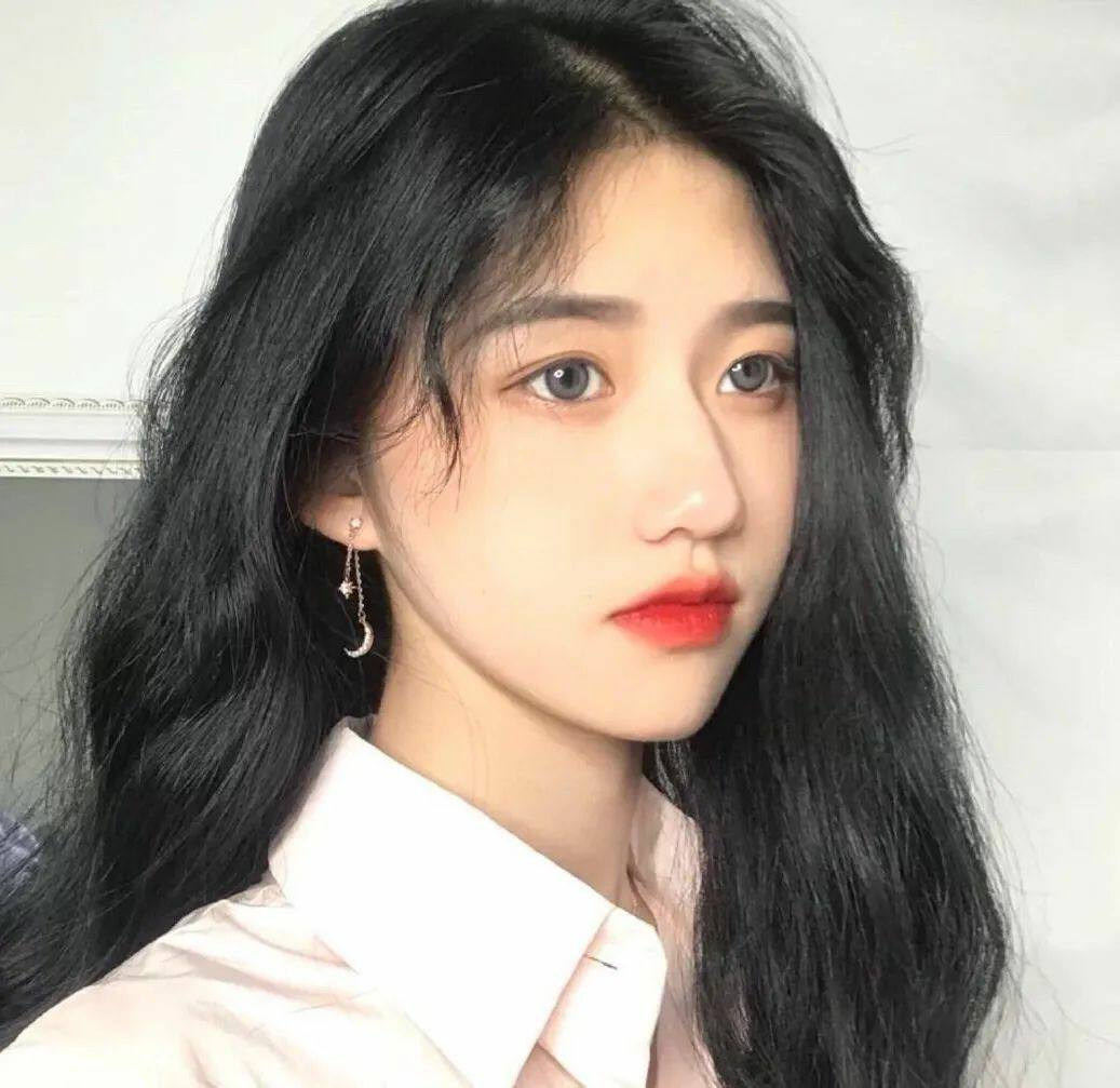 is潮图/背景图/真人壁纸/美女壁纸/性感壁纸/腿/全屏壁纸/女生头像