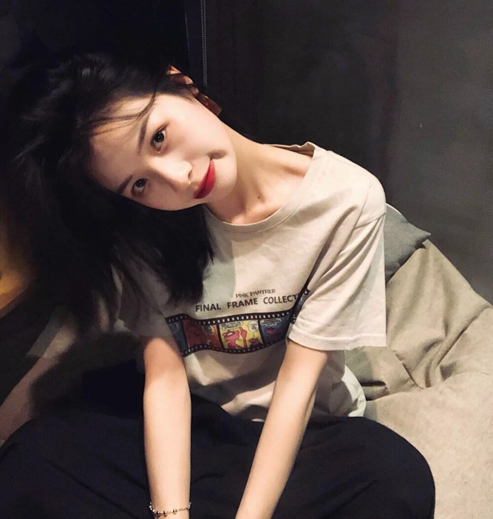 女生ins头像