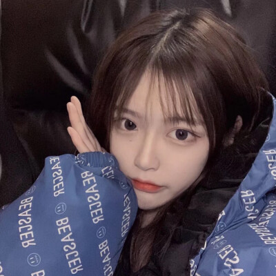 网红女生头像超