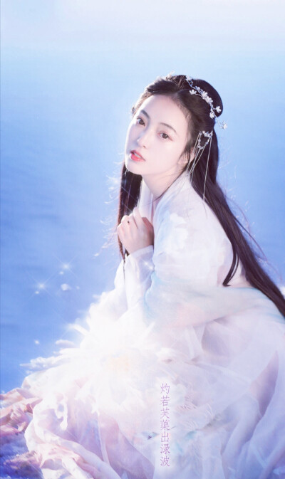 壁纸背景唯美女