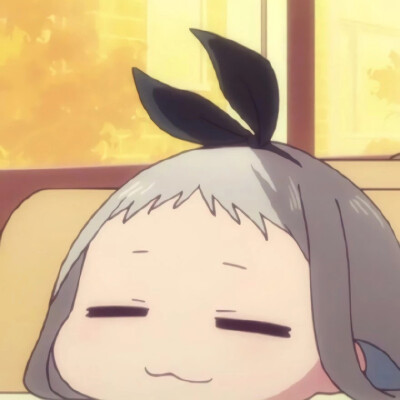 金色头发女生头像
