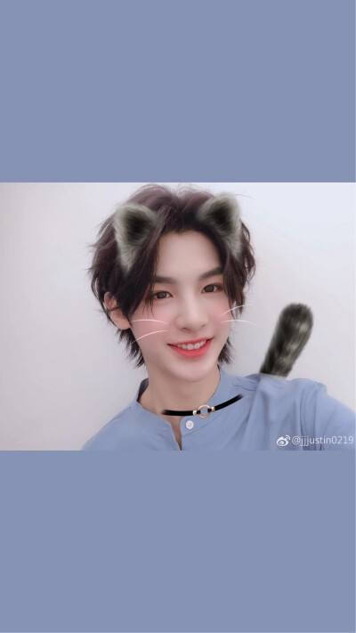 黄明昊