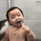 小孩背影表情包