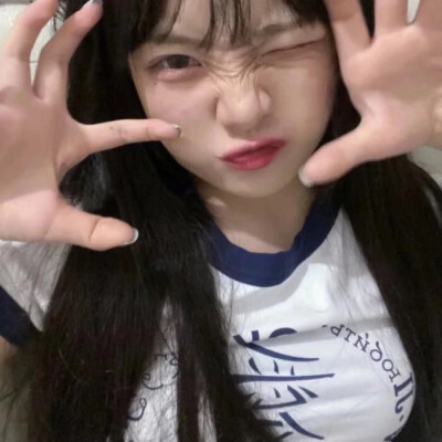 wangruohan/情侣头像/闺蜜头像/女生头像/男生头像/姐妹头像/仙气女头