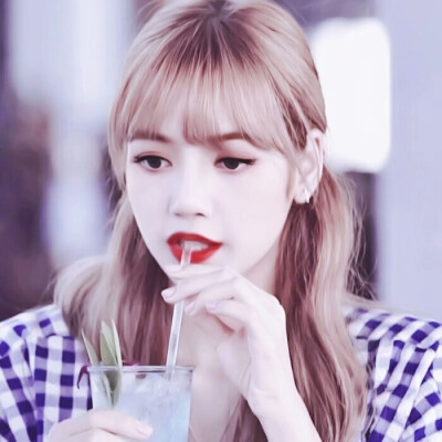 lisa·头像(lalisa blackpink)