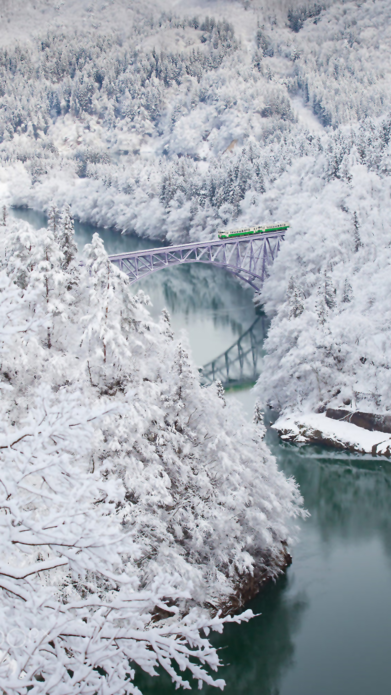 雪景壁纸~火车