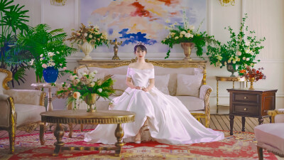 杨紫|韩国艺匠代言|婚纱款款,古典优雅,公主嫁到cr水印侵删