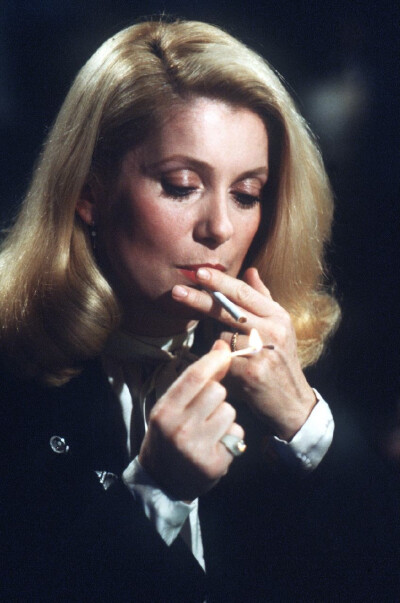 凯瑟琳·德纳芙(catherine deneuve)