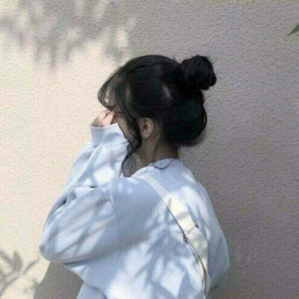 丸子头女头