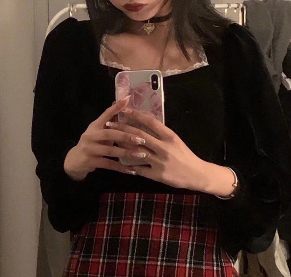 女生头像,部位女头,头像,女头,玩网女头,君卿