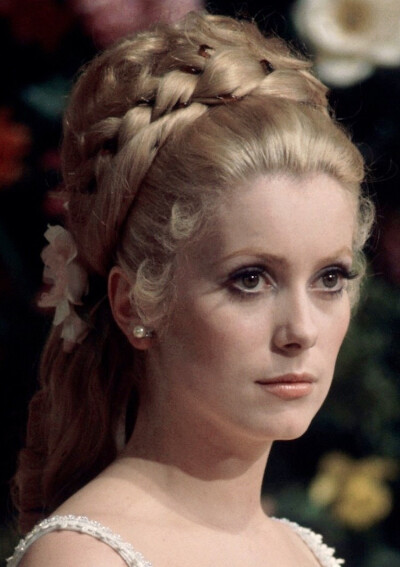 凯瑟琳·德纳芙(catherine deneuve)