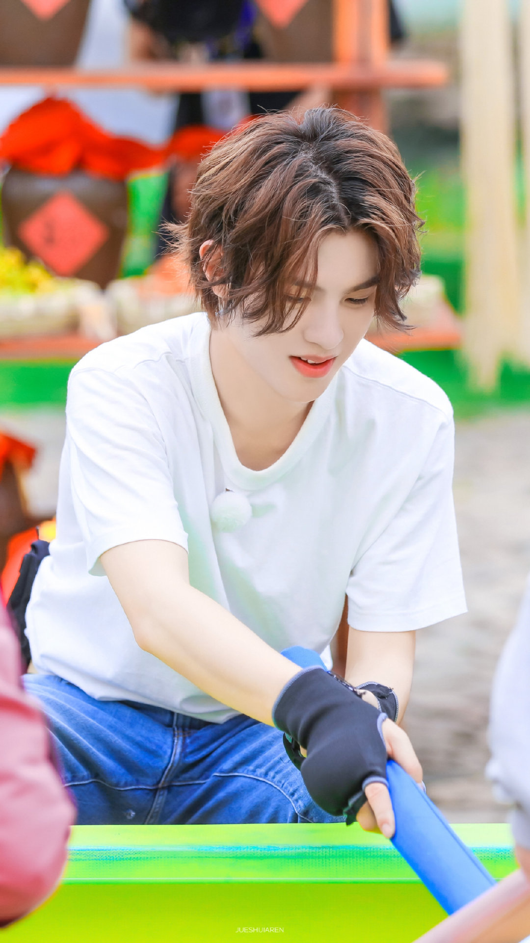 黄明昊 justin