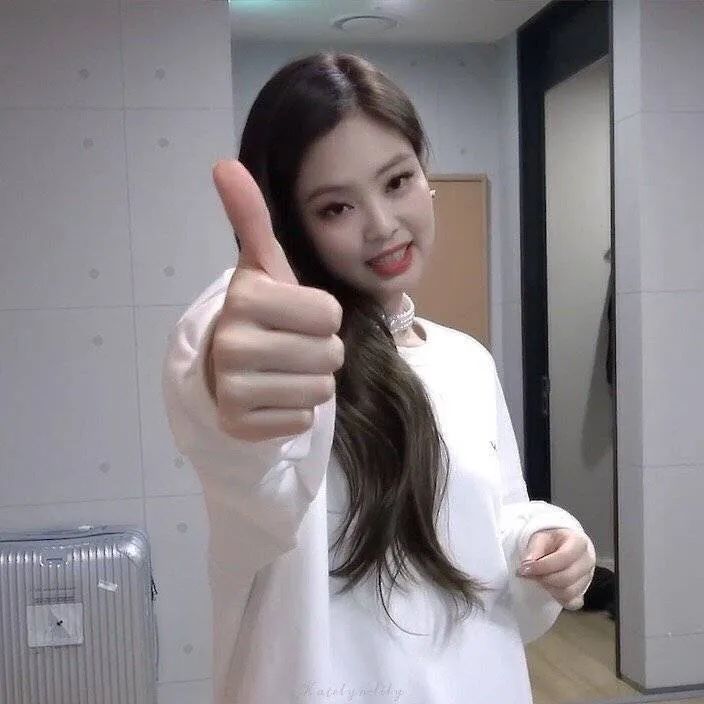 blackpink jennie 金智妮 头像 闺蜜头像