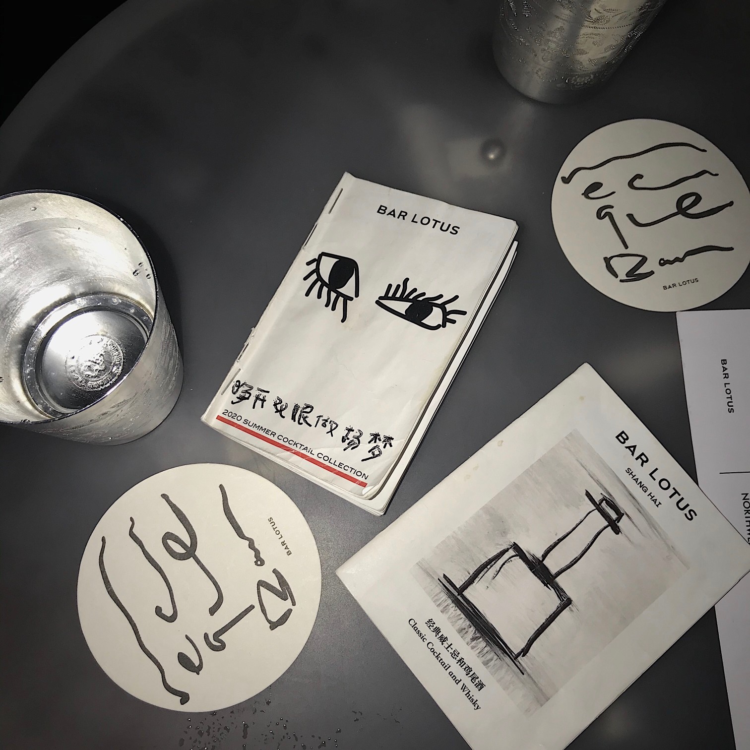 朋友圈背景图_极简艺术