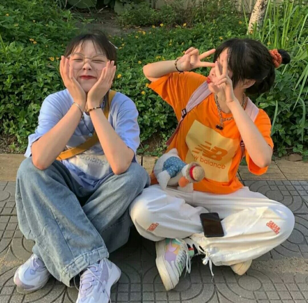 6月26日 13:33 关注 ins潮图 闺蜜头像