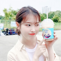 iu 李知恩 头像 女爱豆