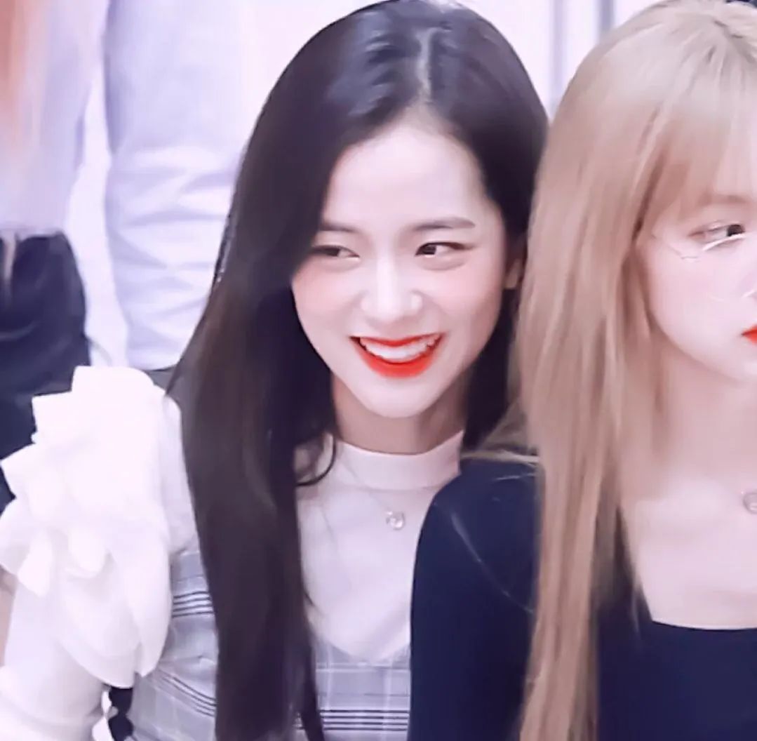 jisoo lisa