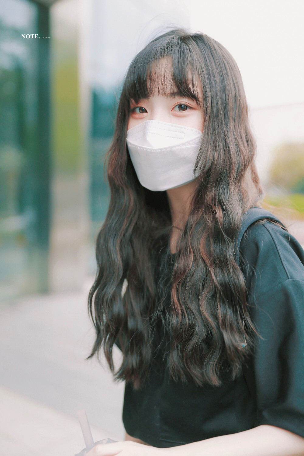 依旧是带口罩的nene 图cr @ilubxclse