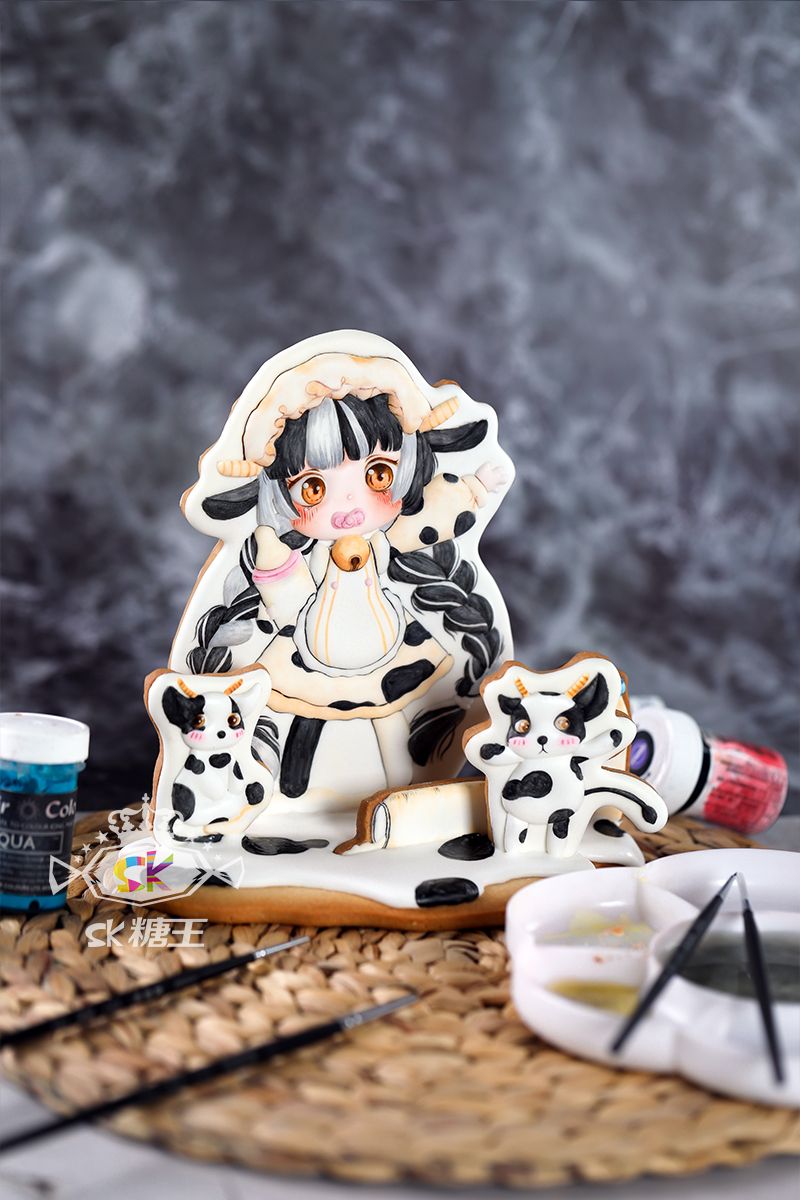 糖霜饼干 # 甜甜的奶牛装小女孩,呆萌可爱